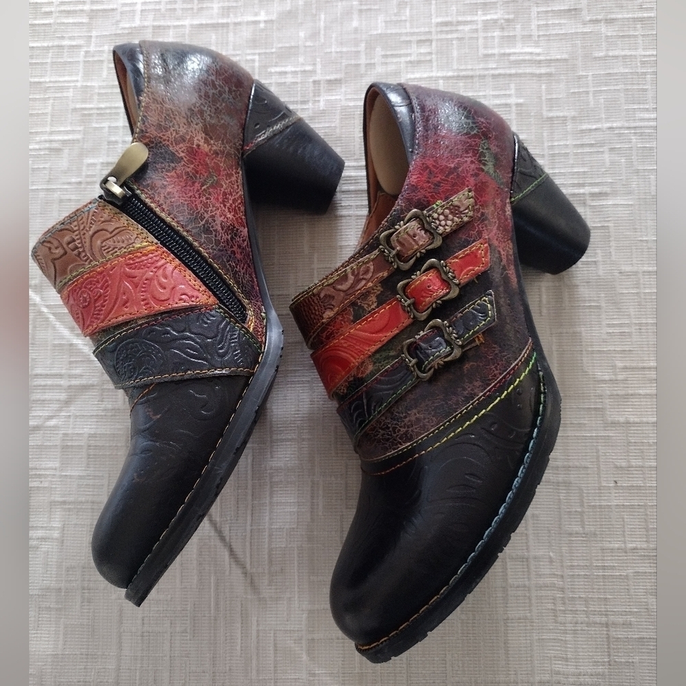 L'Artiste By Spring Step Women's Graphic Heeled Bootie Black Multi 41 US 9.5-10 - Picture 2 of 9